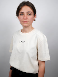 Wit T-shirt met de tekst x-ray