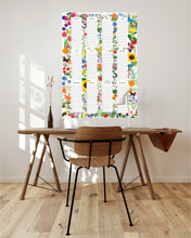 Afbeelding in Gallery-weergave laden, A1 Botanische verjaardagskalender aan de muur in een stijlvol interieur